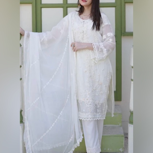 Indian Pakistani salwar Kameez dupatta Party wear - Picture 4 of 5